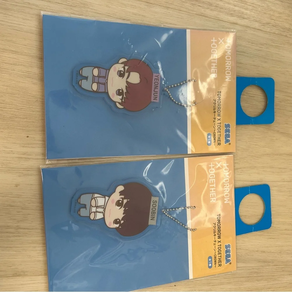 BTS Soobin Yeonjun Bag Charm 16 Piece Sticker Set Tomorrow X Together Sega Korea - Picture 5 of 6